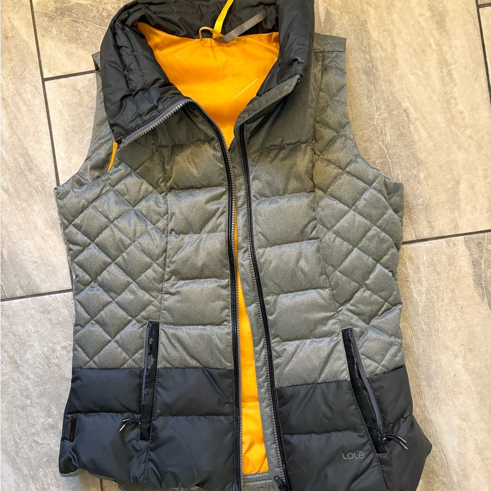 LOLE Quilted Puffer Vest